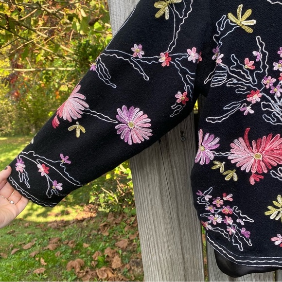 Boston Proper Acrylic Wool Blend Black Jacket with Colorful Floral Embroidery M - Picture 3 of 8
